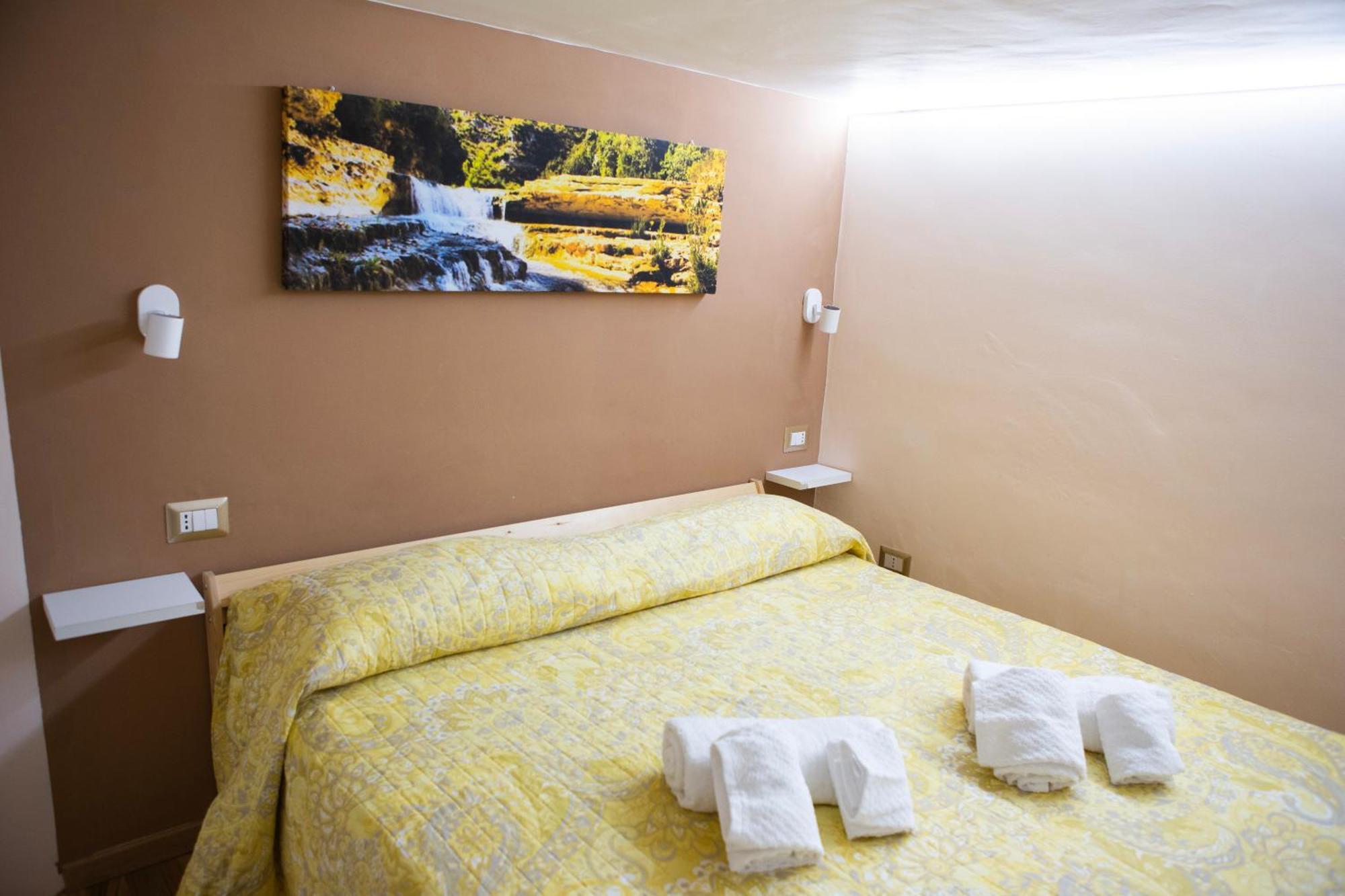 I Vacanzieri Avola Exterior foto
